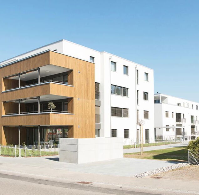 2 MFH mit Gewerbe Bärneblick, Brühlstr./Schwabistalstr. in Muhen